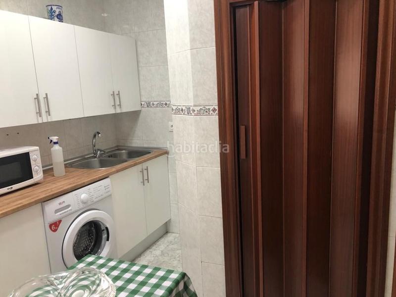 Foto c3d76bcb-7a8d-48a5-b57c-97284ac409c7. Rent flat with heating in Avda de Madrid - Pº de la Estación Jaén