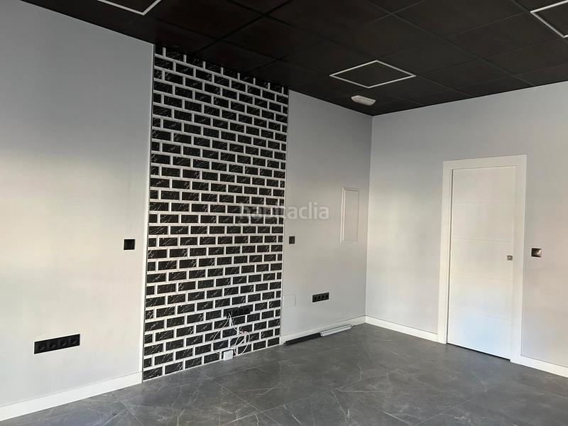 Foto f0a29be2-ad5b-4a0d-ba21-6c5ced6af921. Rent office space with heating in San Ildefonso - Catedral Jaén