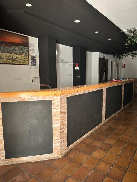 Foto b89c6616-7b0f-418a-b77a-5035eeffc04f. Local comercial en Peñamefecit - Avda Barcelona Jaén