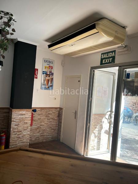 Foto bc78cb37-8b73-45d1-b05d-7e888d9d3693. Local comercial en Peñamefecit - Avda Barcelona Jaén