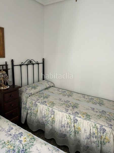Foto 20eb9bb7-721e-47ed-9295-bcbae2f348dc. Rent flat with heating pool in Alcantarilla - La Glorieta Jaén