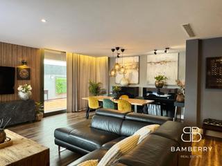 Maison à Montmar. Exclusiva vivienda de alto standing en castelldefels, diseñada p
