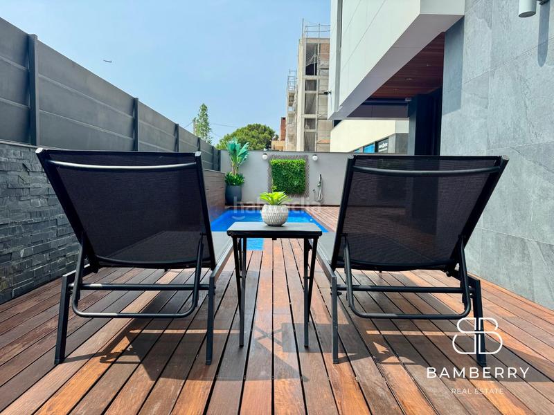 Foto 48a60867-4128-4c96-b218-ce0fd48c2759. Casa con parcheggio in Montmar Castelldefels