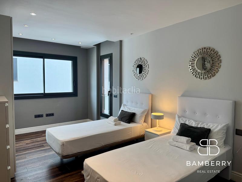 Foto 565a82d9-447d-4577-9b45-3665a22254e8. Casa con parcheggio in Montmar Castelldefels