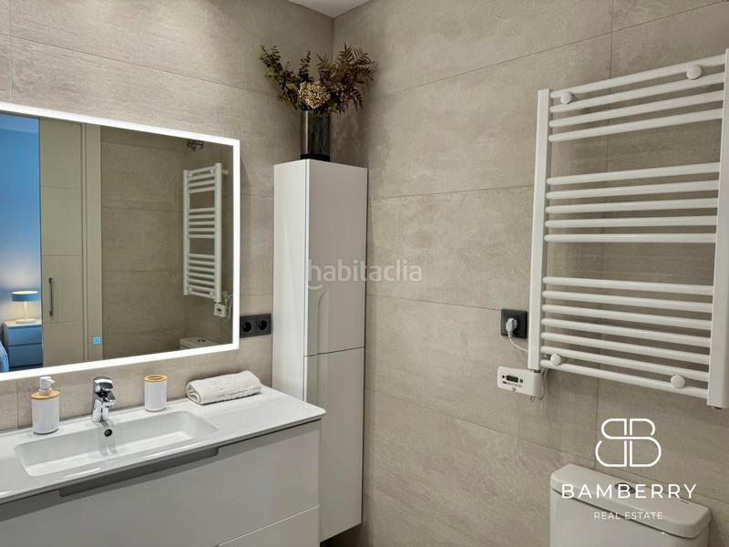 Foto 574997e8-c939-4d4a-9f62-686ef19693f2. Casa con parcheggio in Montmar Castelldefels