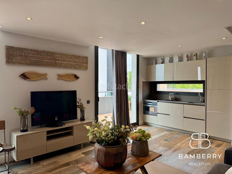 Foto 58cec5c5-f7ee-45a2-9ee9-206ecec58025. Casa con parcheggio in Montmar Castelldefels