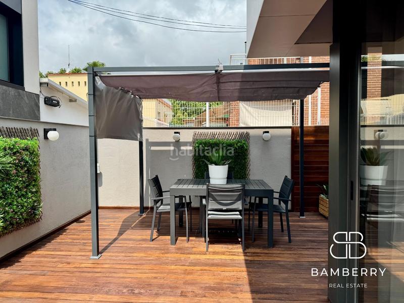 Foto 639c3b2c-ba20-4c1c-b99c-923eaefd0d3d. Casa con parcheggio in Montmar Castelldefels