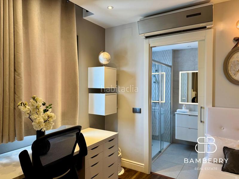 Foto 808ee10b-52a3-4b2d-ad15-c29e9c4e3307. Casa con parcheggio in Montmar Castelldefels