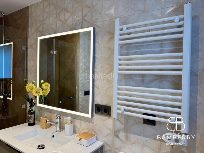 Foto a1c49e80-3ef8-4013-98e0-1404961d1658. Casa con parcheggio in Montmar Castelldefels