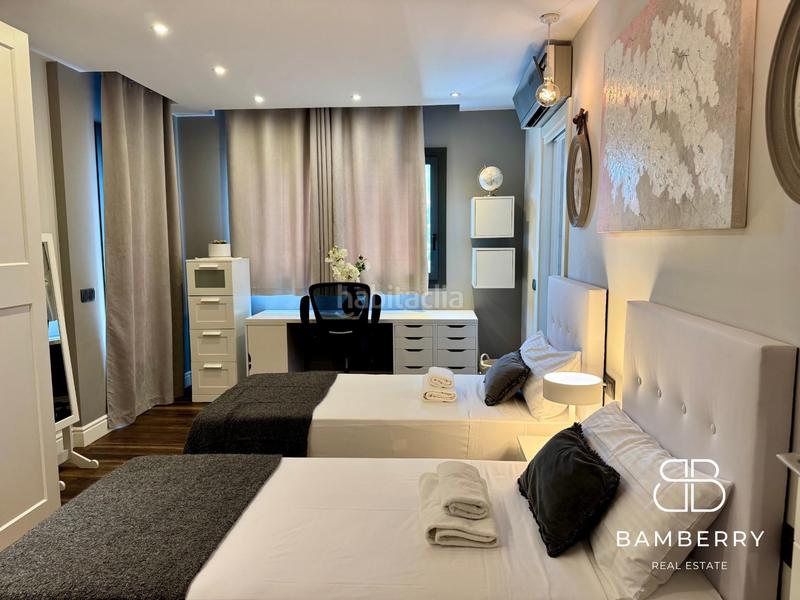 Foto e22942da-8d2d-4d8a-813d-8b5389995a45. Casa con parcheggio in Montmar Castelldefels