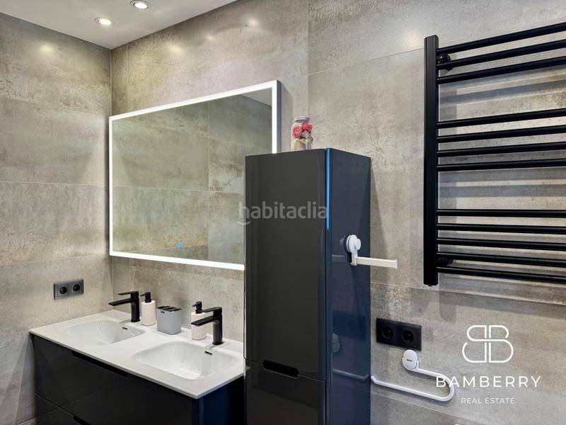 Foto e773ac62-f2a6-401c-92d4-62629be5cc43. Casa con parcheggio in Montmar Castelldefels