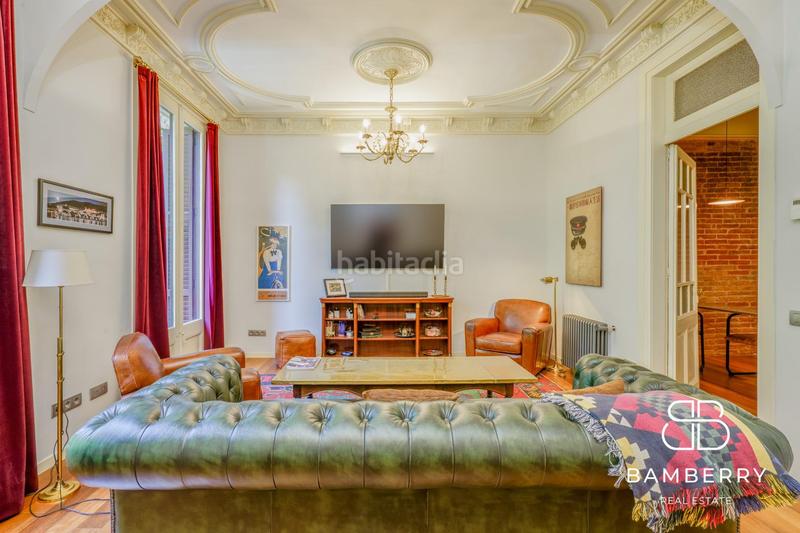 Foto 6e0e362b-013e-4cb9-9394-2c7693a9ae66. Piso residencia modernista rehabilitada con elegancia clásica y confort contemporáneo en lesquerra de leixample en Barcelona