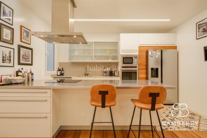 Foto 8c89fced-b85c-464f-aef2-c9ba28c8be03. Piso residencia modernista rehabilitada con elegancia clásica y confort contemporáneo en lesquerra de leixample en Barcelona