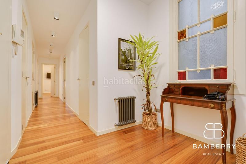 Foto beb7c30d-b09c-4300-9785-ced659c7e123. Piso residencia modernista rehabilitada con elegancia clásica y confort contemporáneo en lesquerra de leixample en Barcelona
