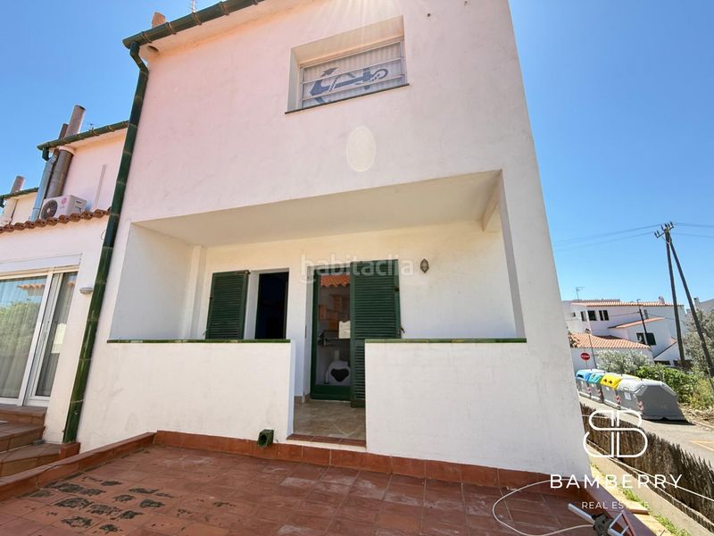 Foto 591a6dea-b481-4da5-9bf4-f0544ea26566. Casa adossada a Cadaqués