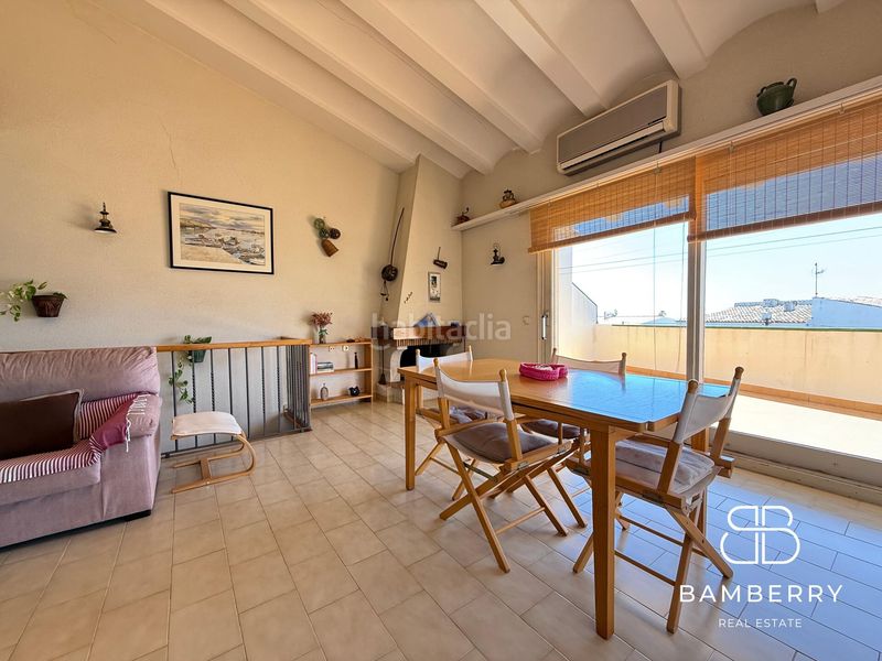 Foto c17fa4ec-5c06-4d0e-9c69-84878708889c. Casa adossada a Cadaqués