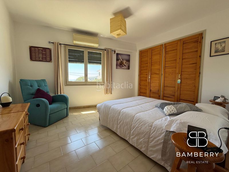 Foto c939d530-fd19-4606-95fb-761b31d88b9b. Casa adossada a Cadaqués