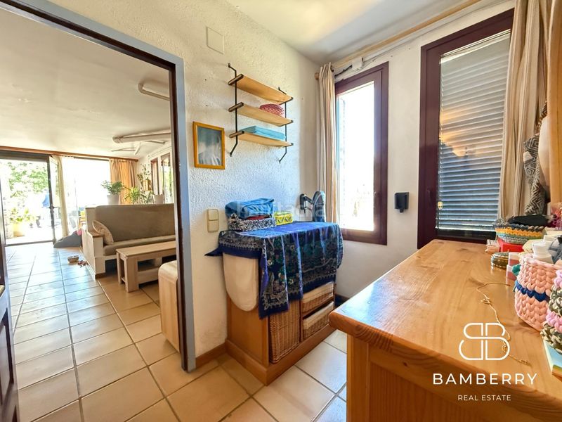 Foto cd329996-0574-4938-a31f-e3401a75696a. Casa adossada a Cadaqués
