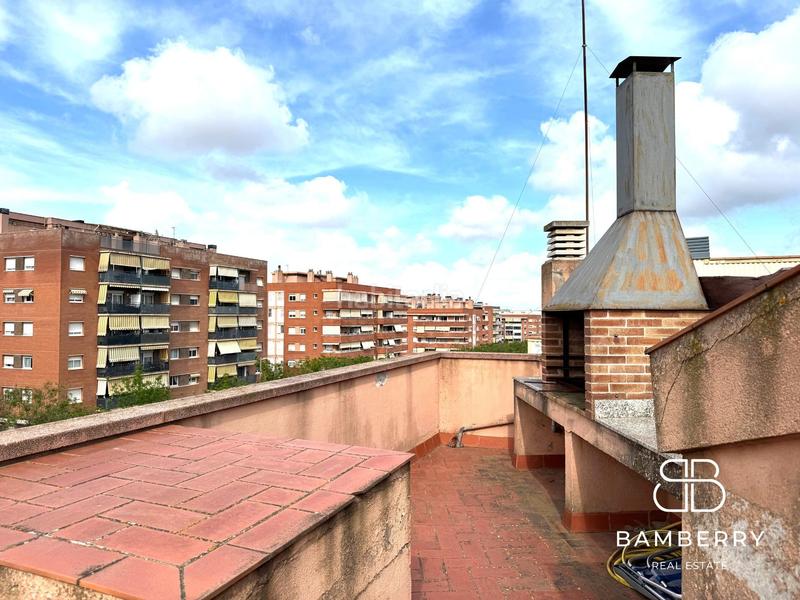 Foto 072356b9-5d46-46db-9fb2-9b6411d35ae2. Duplex con parcheggio in Can Tintorer-Can Tries Gavà