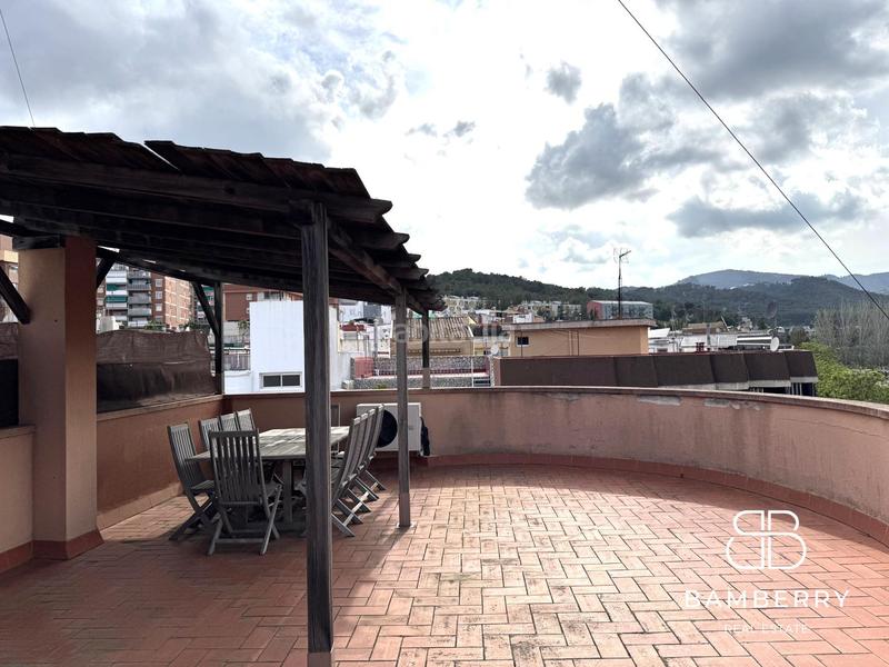 Foto 086d4780-bdf6-46e2-91d9-65fa50513e44. Duplex con parcheggio in Can Tintorer-Can Tries Gavà