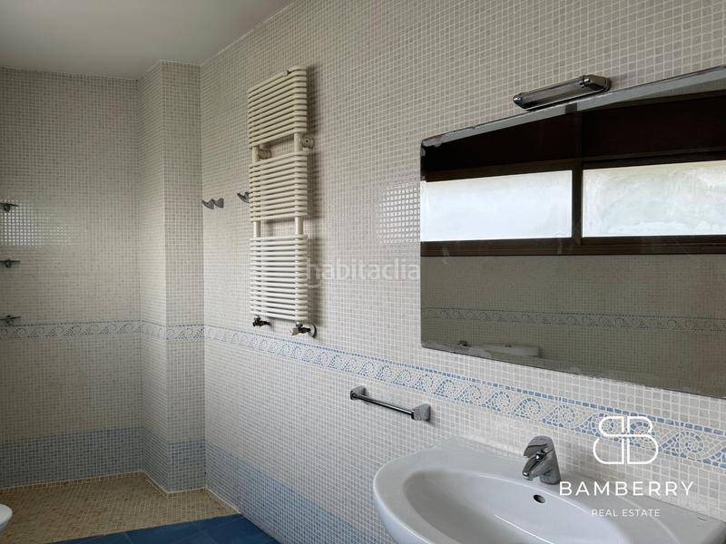 Foto 804b57e1-550a-4d3f-b611-fa4f95a93e15. Duplex con parcheggio in Can Tintorer-Can Tries Gavà