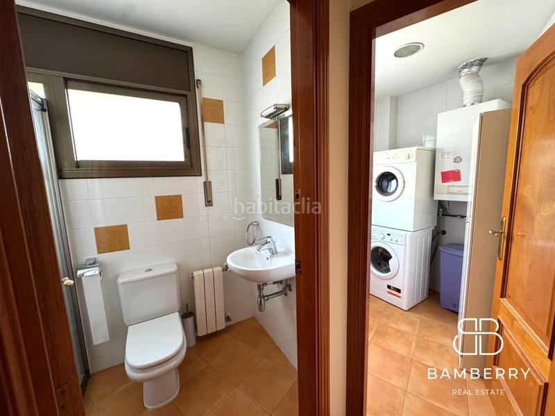 Foto 953b6241-93ea-4bd2-adb3-ead60d7da127. Duplex con parcheggio in Can Tintorer-Can Tries Gavà