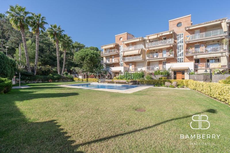 Foto d088a9bf-49cc-4fb9-8971-a628bcb63fbd. Apartament amb calefacció aparcament piscina a Urbanitzacions Sant Pol de Mar