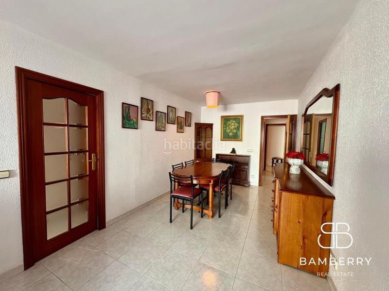 Foto 884118a9-960e-4176-bac7-b465d8df99a5. Pis a Centre Castelldefels