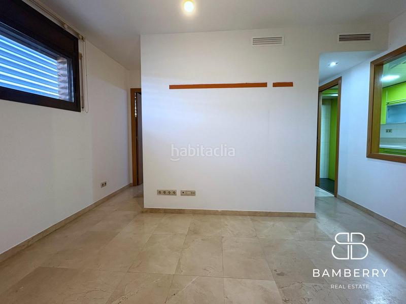 Foto 1328d2d0-3bbc-4f09-b760-cea2d7c970a7. Location bureau dans Els Canyars Castelldefels