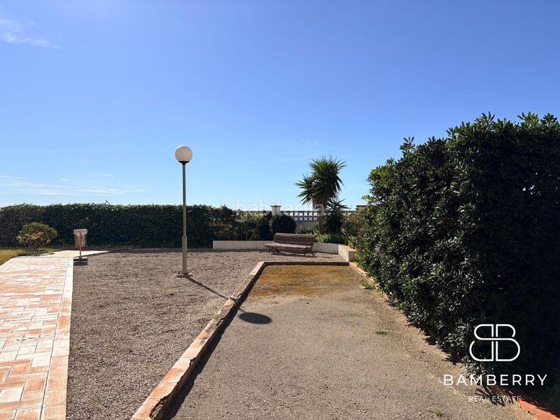 Foto a4a9b215-8732-4992-946c-b62fef58dc97. Àtic amb calefacció piscina a Lluminetes Castelldefels