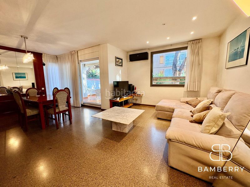 Foto 101c1ca9-dff4-486a-8072-fa3cfcadd701. Casa amb aparcament a Gava Mar Gavà