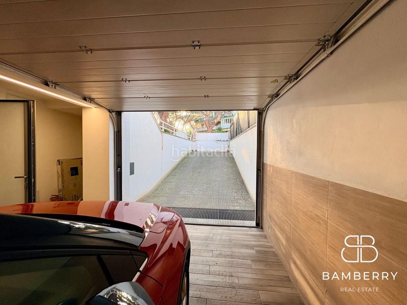 Foto b184d016-26ac-47c7-82e4-2977af8e3181. Casa amb aparcament a Gava Mar Gavà