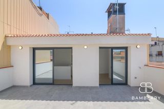 Dachwohnung in Marianao. Ático dúplex de obra nueva con 2 terrazas y ascensor directo a l