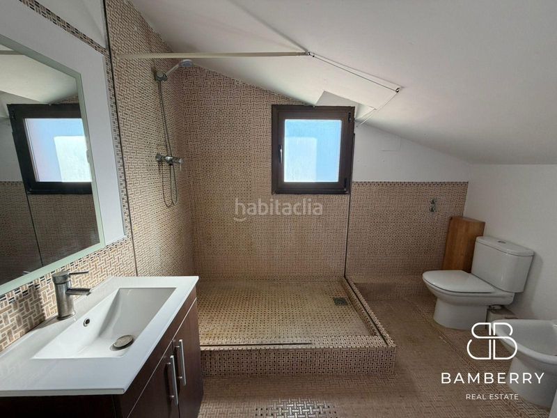 Foto 6ef0d8c1-ed81-4785-9116-9ddbd1b6e943. Casa a Montmar Castelldefels