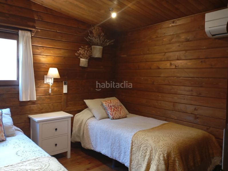 Foto 1e4657cd-06ef-4291-af7d-ca175e3d6580. Casa amb calefacció a Robledo de Chavela