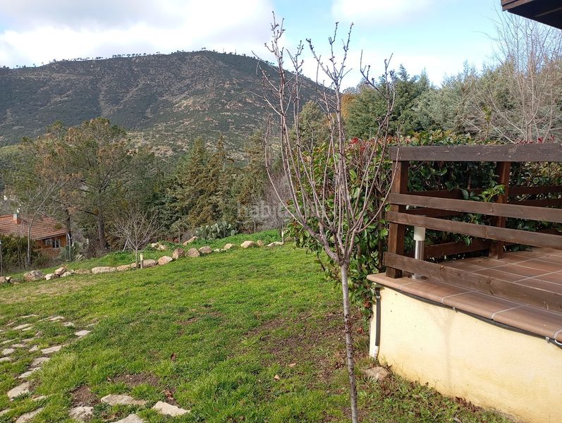 Foto c045410e-cc3d-4454-9b31-7568c2e96048. Casa amb calefacció a Robledo de Chavela