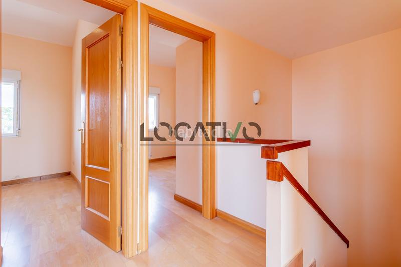 Foto 14321e2b-66a8-46e3-a6b5-de0633dd0e5b. Casa con riscaldamento in Robledo de Chavela