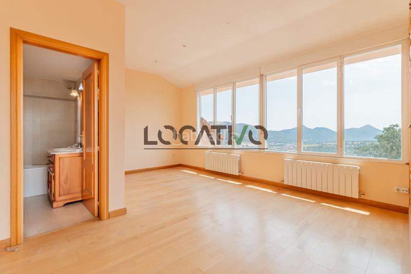 Foto 30a60ca0-120f-4e08-8041-76968dab1ebc. Casa con riscaldamento in Robledo de Chavela