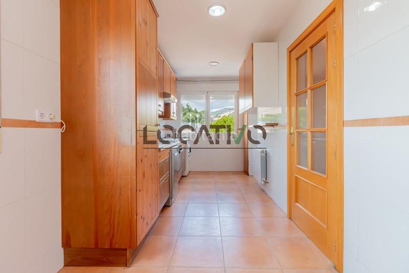 Foto 9584b53b-832a-4660-8816-8c061c34e10b. Casa con riscaldamento in Robledo de Chavela