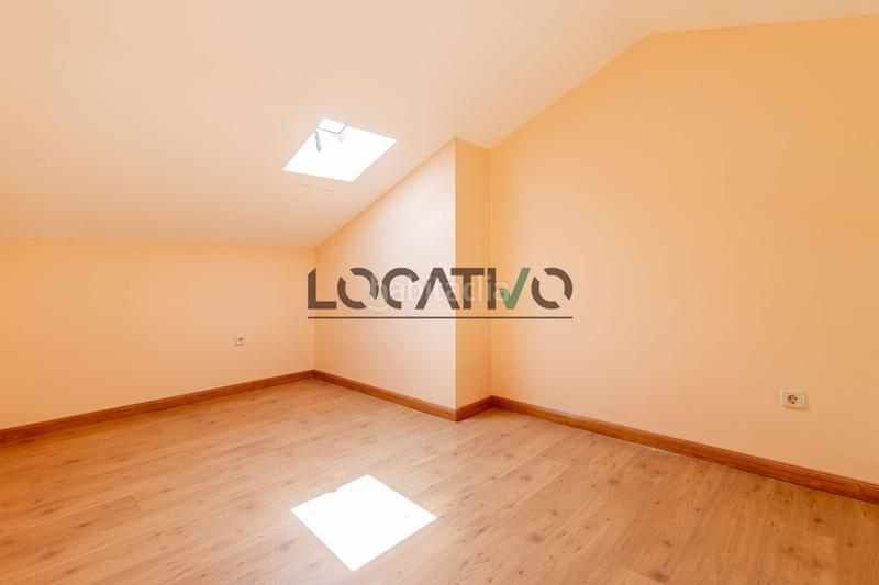 Foto bca64664-1eb3-4adf-aa95-e5561d502493. Casa con riscaldamento in Robledo de Chavela