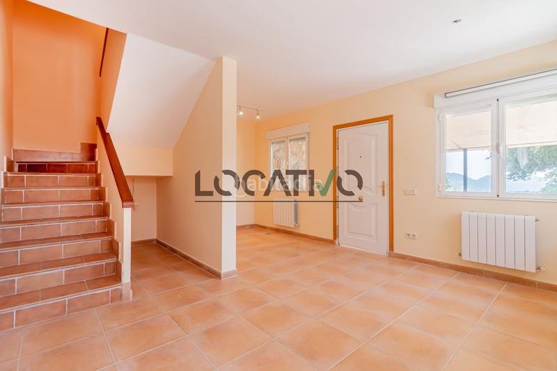 Foto c068e5b2-17b7-442c-a812-0e9305fd2126. Casa con riscaldamento in Robledo de Chavela