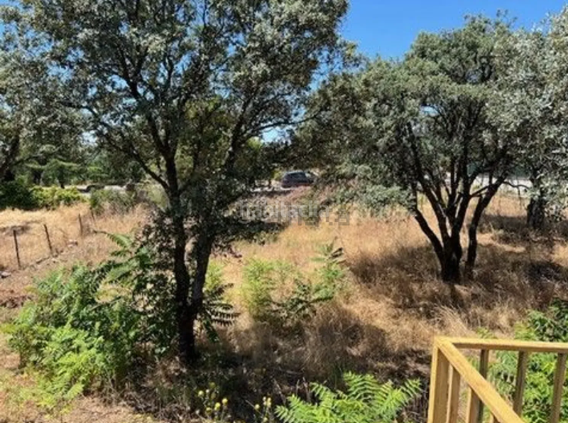 Foto 411fe4ee-128a-4b0f-a8f8-ad35c695cb2d. Terreno residenziale in Las Zorreras-Monte Encinar Escorial (El)