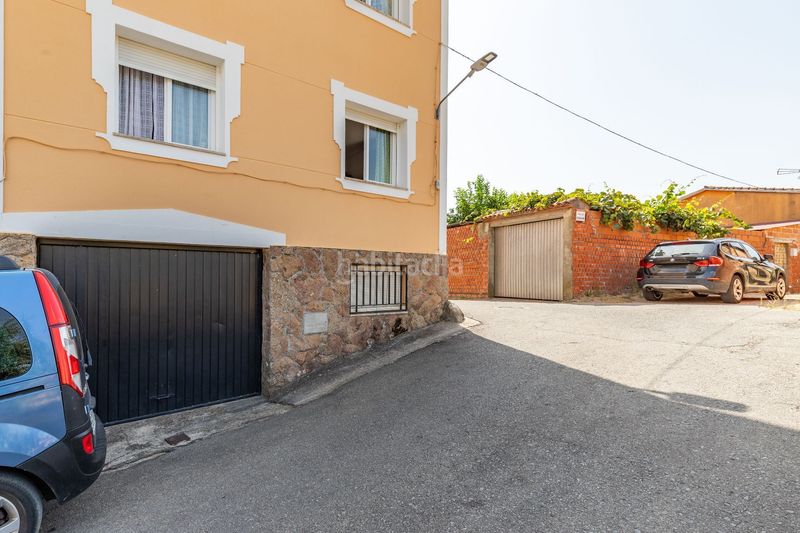 Foto 9fe13e6b-21bd-4dd3-92e7-d53ee417d825. Casa amb aparcament a Madrigal de la Vera