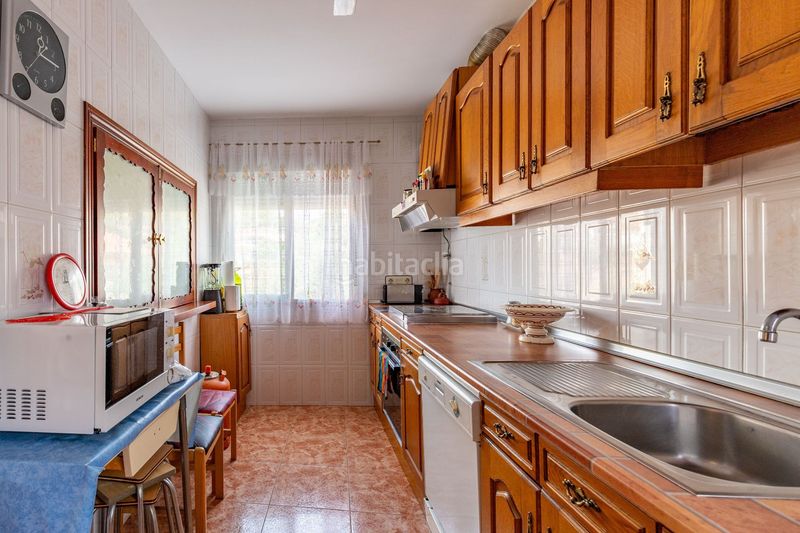 Foto f66e5aeb-086f-4160-aa3e-4625e3df239b. Casa amb aparcament a Madrigal de la Vera
