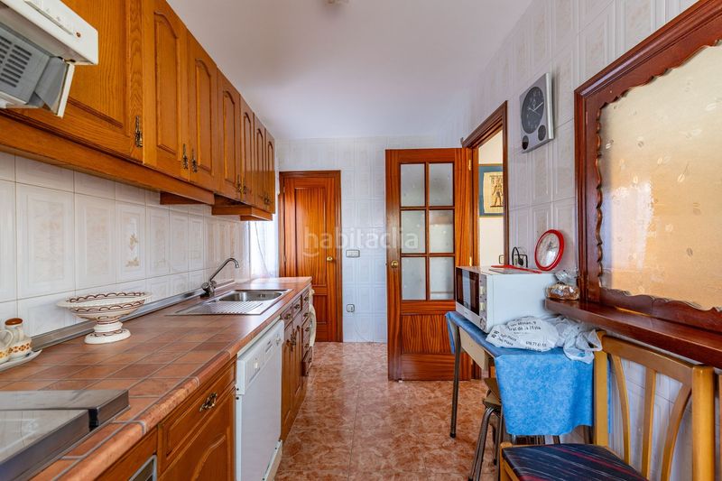 Foto f863072e-ae40-4a2f-871b-c2e427d4de09. Casa amb aparcament a Madrigal de la Vera