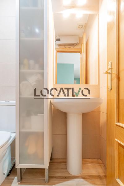 Foto 07a6d4c5-0b8d-46ac-a30c-b030672bf50b. Flat with heating in Palos de Moguer Madrid