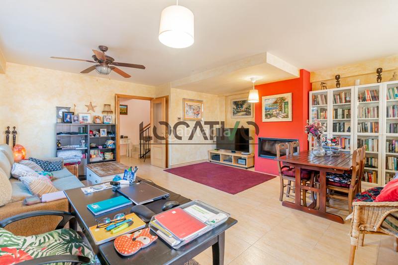 Foto 17b520c2-4697-40dc-9f79-2b00bc838033. Casa con riscaldamento piscina in Quijorna