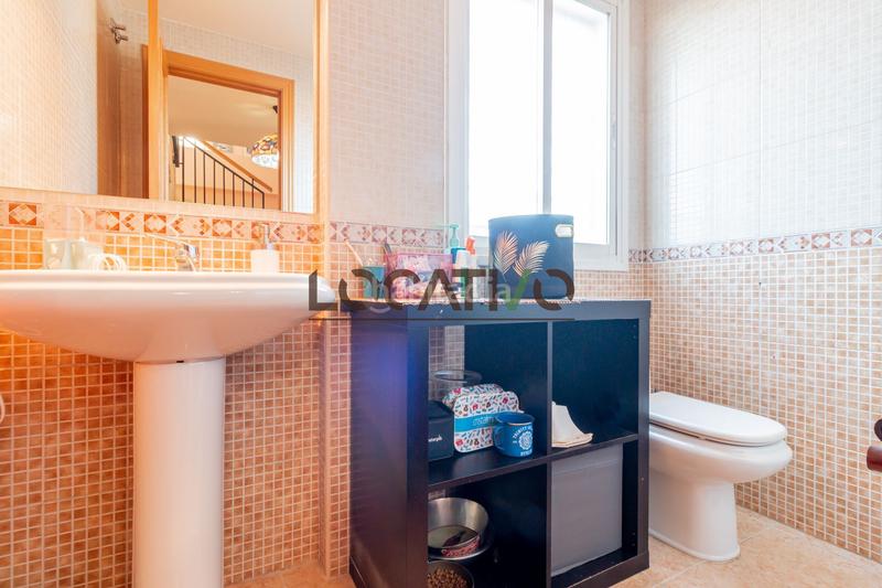 Foto 24a6ca9b-02d8-4801-b3e9-d77dd6046e21. Casa con riscaldamento piscina in Quijorna