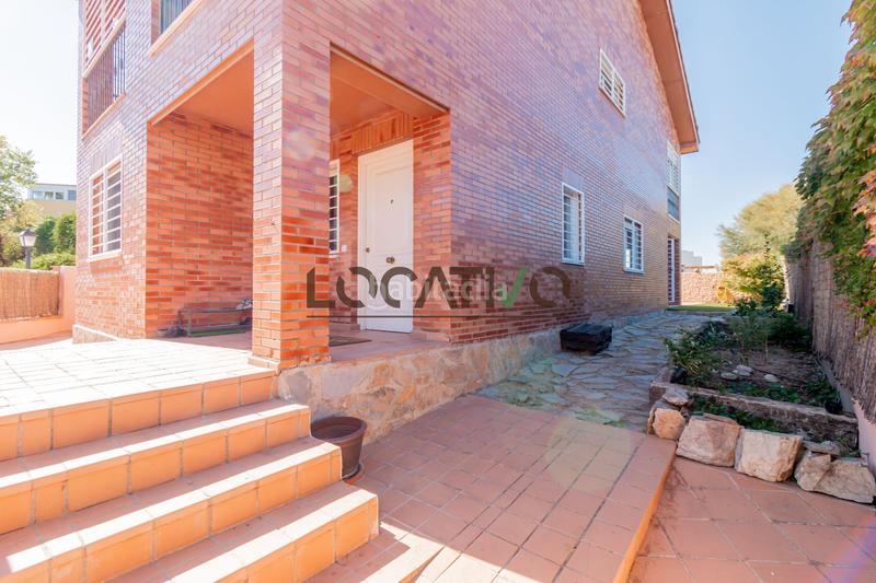 Foto 43390ee0-01df-4884-a2bd-d44d7030d9af. Casa con riscaldamento piscina in Quijorna