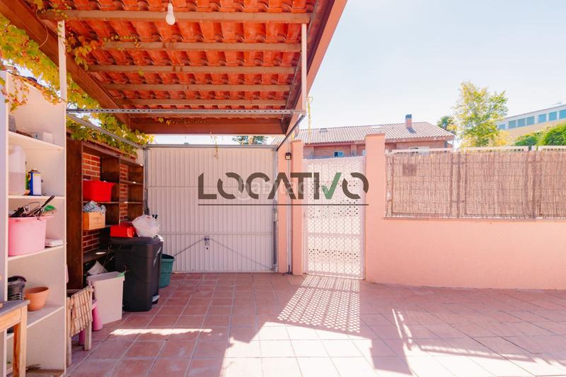 Foto 6caf0d0e-ceb6-40f7-bd56-f775130185a4. Casa con riscaldamento piscina in Quijorna